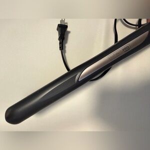 Black Ceramic Hair Straightener